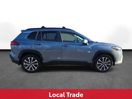 2022 Toyota Corolla Cross XLE