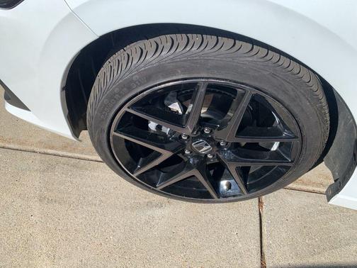Platinum White Pearl 2024 Honda Civic Sport Touring