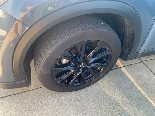 2023 Mazda CX-5 Carbon Edition