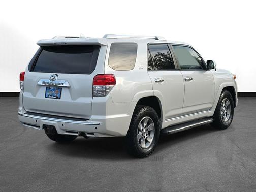 2013 Toyota 4Runner SR5