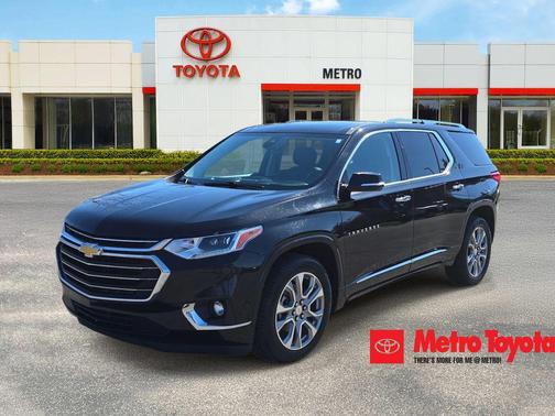 Mosaic Black Metallic 2019 Chevrolet Traverse Premier