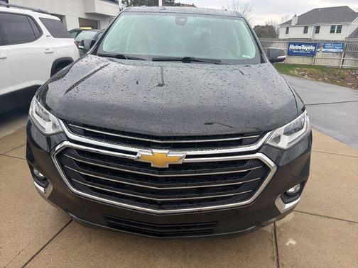 Mosaic Black Metallic 2019 Chevrolet Traverse Premier