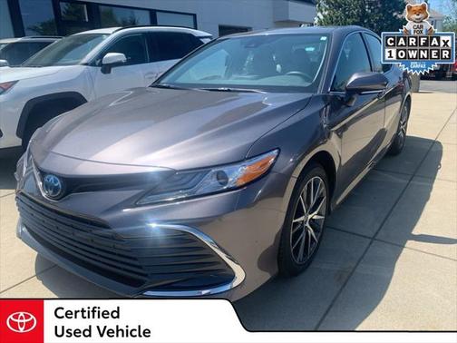 2024 Toyota Camry Hybrid XLE