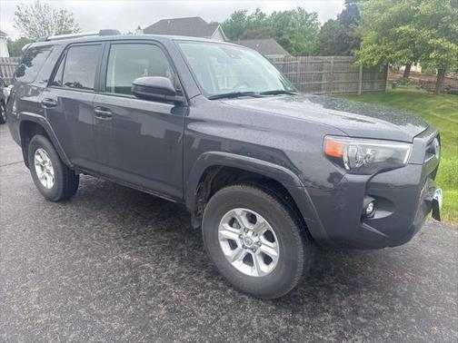 2024 Toyota 4Runner SR5