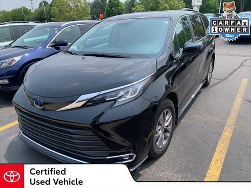 2023 Toyota Sienna XLE 7 Passenger