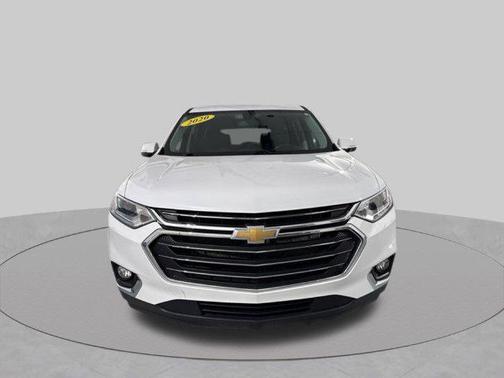 Summit White 2020 Chevrolet Traverse LT Leather