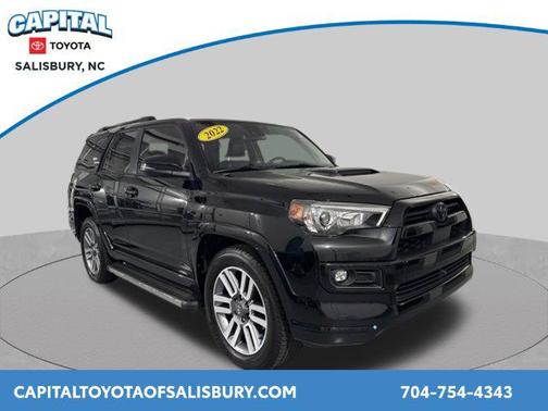 Midnight Black Metallic 2022 Toyota 4Runner TRD Sport