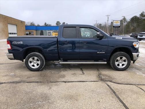 2022 RAM 1500 Big Horn Quad Cab 4x4 64' Box