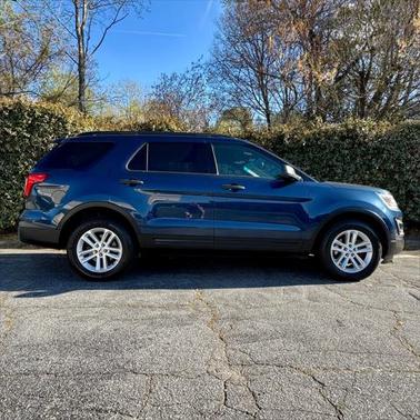 2016 Ford Explorer Base