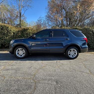 2016 Ford Explorer Base