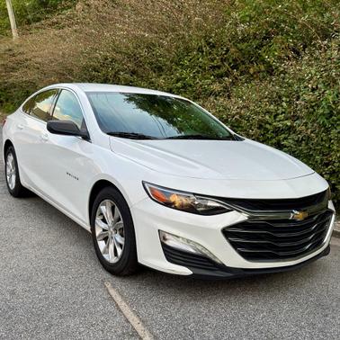 2022 Chevrolet Malibu FWD LT
