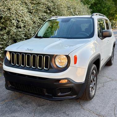Alpine White 2017 Jeep Renegade Sport