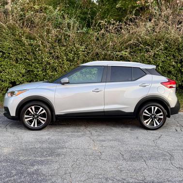 2020 Nissan Kicks SV
