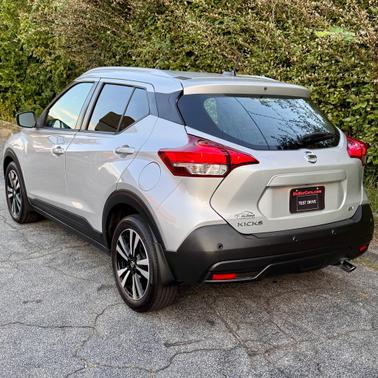 2020 Nissan Kicks SV