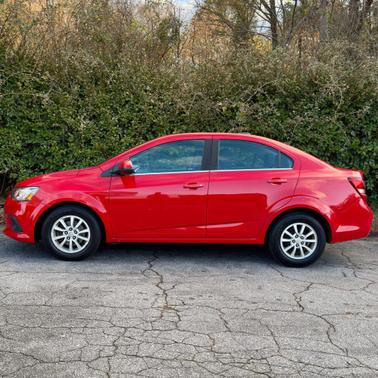 2017 Chevrolet Sonic LT