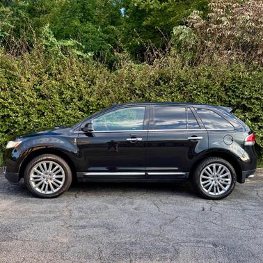 2014 Lincoln MKX Base