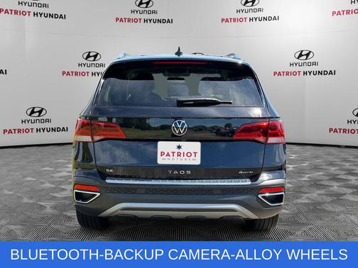 Deep Black 2022 Volkswagen Taos 1.5T SE