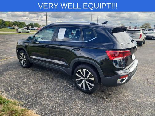 2022 Volkswagen Taos 1.5T SE