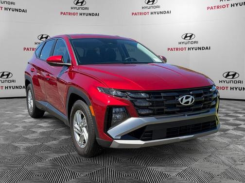 Ultimate Red 2025 Hyundai TUCSON SE