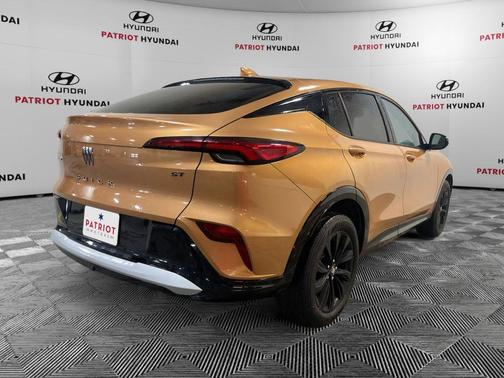 2024 Buick Envista Sport Touring FWD