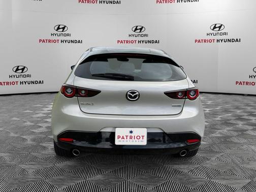 Platinum Quartz Metallic 2025 Mazda Mazda3 2.5 S Select Sport