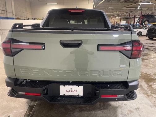 2026 Hyundai SANTA CRUZ SEL Activity