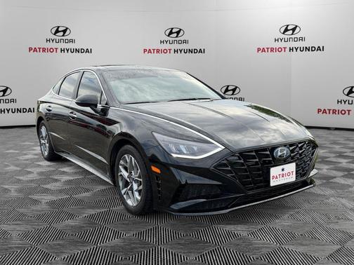 Phantom Black 2020 Hyundai SONATA SEL