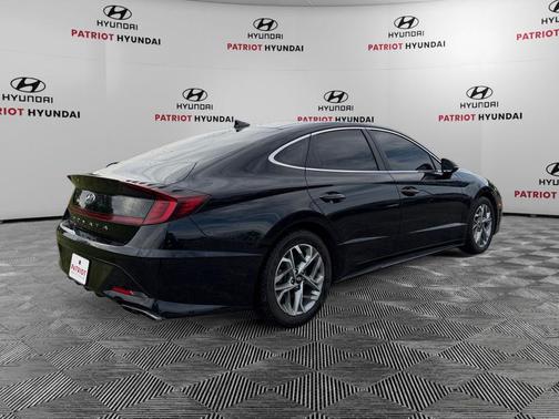 Phantom Black 2020 Hyundai SONATA SEL