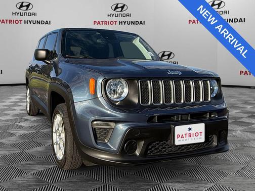 Slate Blue Pearlcoat 2023 Jeep Renegade Latitude
