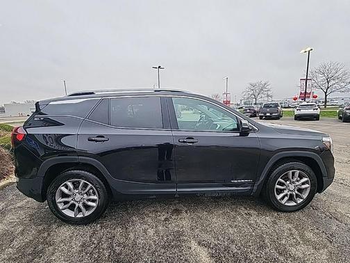 Ebony Twilight Metallic 2024 GMC Terrain SLT