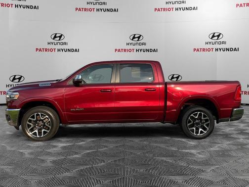 Delmonico Red Pearlcoat 2026 RAM 1500 Laramie