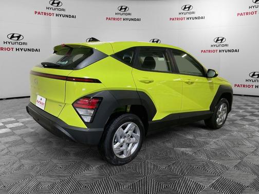 2026 Hyundai KONA SE