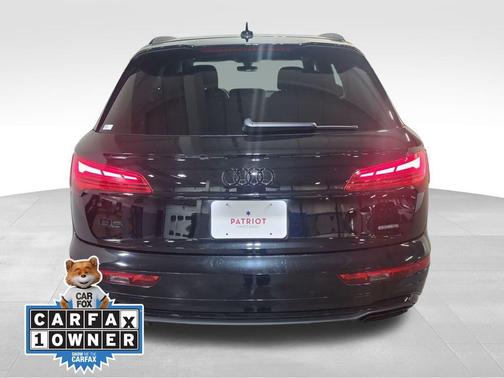 2022 Audi Q5 45 S line Premium Plus