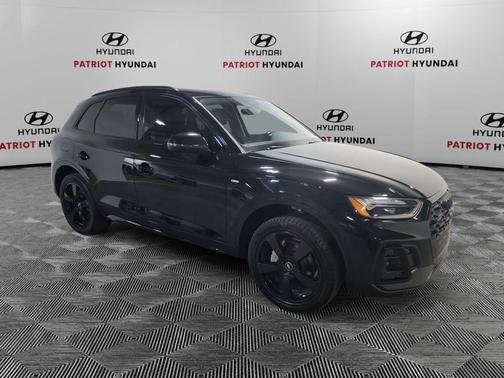 2022 Audi Q5 45 S line Premium Plus