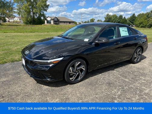 2025 Hyundai ELANTRA Limited