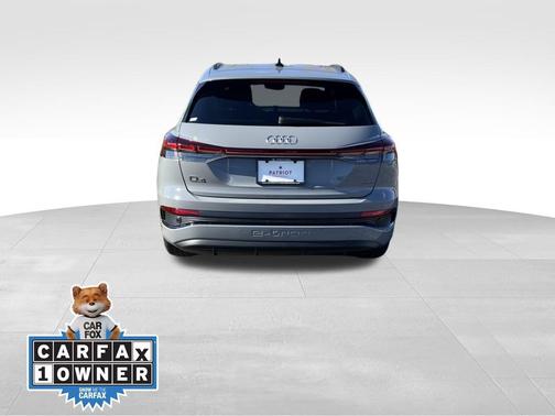 2024 Audi Q4 e-tron Premium Plus 55 quattro