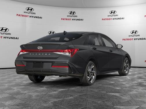 Abyss Black 2026 Hyundai ELANTRA Sport