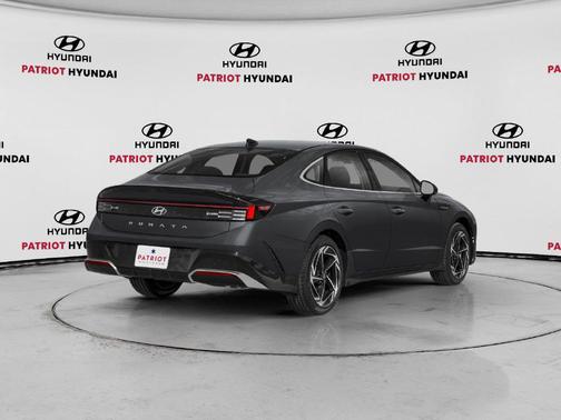 Abyss Black 2027 Hyundai SONATA SEL