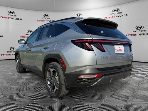 Shimmering Silver 2022 Hyundai TUCSON Limited