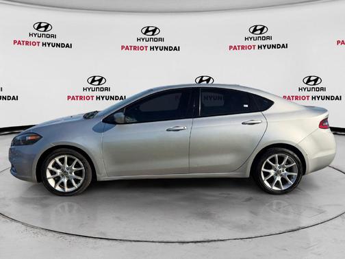 Bright Silver Metallic Clearcoat 2013 Dodge Dart SXT