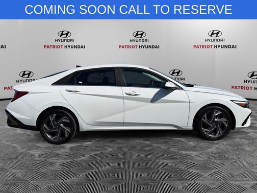 Serenity White 2025 Hyundai ELANTRA SEL