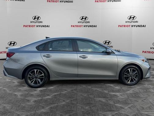 Steel Gray 2023 Kia Forte LXS