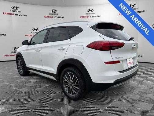 Cream White 2020 Hyundai TUCSON SEL
