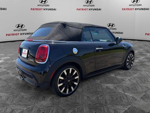Midnight Black Metallic 2022 MINI Convertible Cooper S