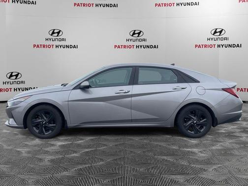 2023 Hyundai ELANTRA HEV Blue