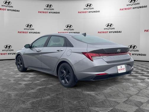 2023 Hyundai ELANTRA HEV Blue