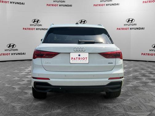 White 2025 Audi Q3 Premium