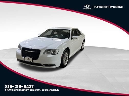 2021 Chrysler 300 Touring