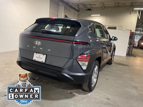 2024 Hyundai KONA SE