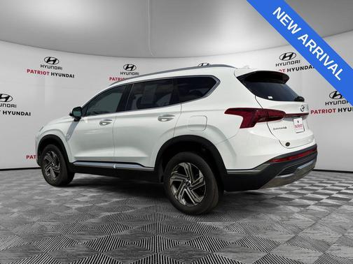Quartz White 2022 Hyundai SANTA FE SEL 2.4